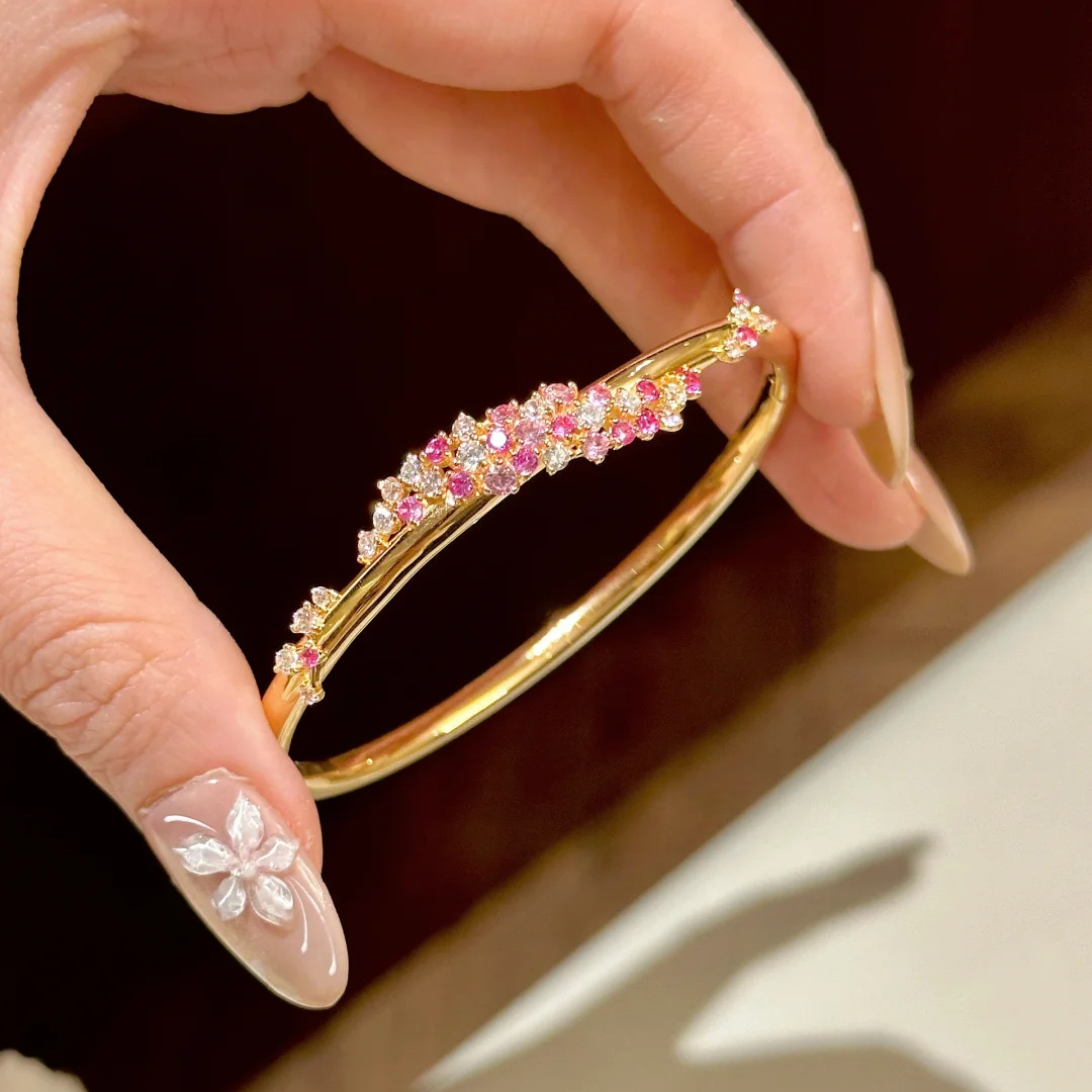 Peach Pink Diamond Flower Wrapped Zircon Bracelet