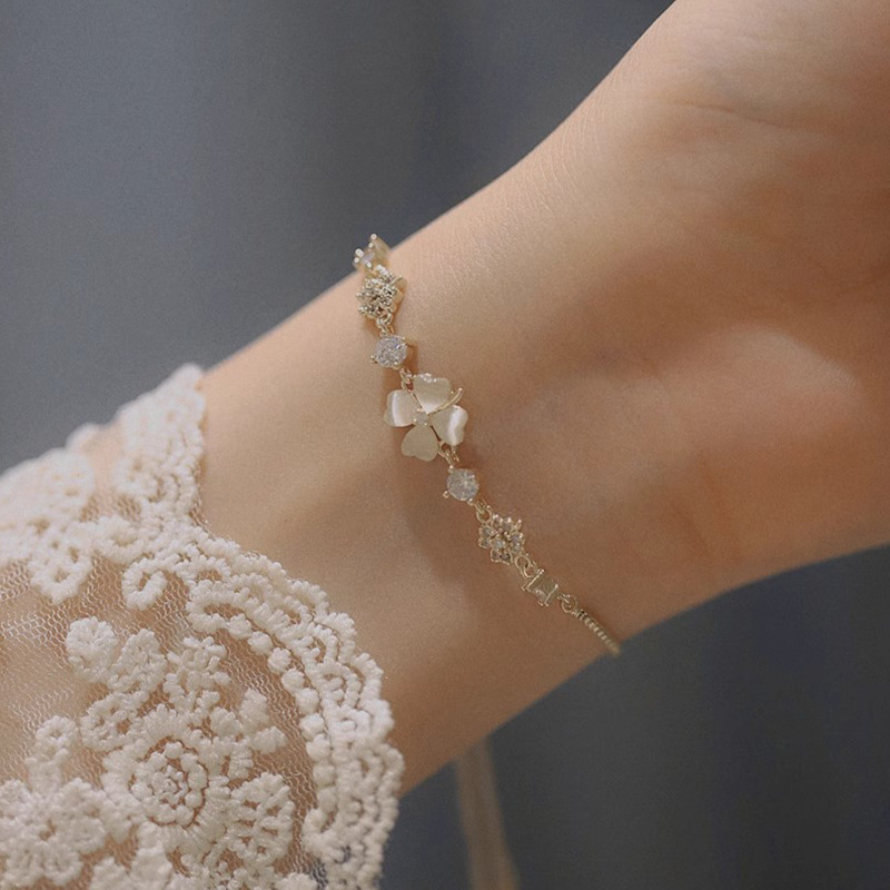Lucky Sakura Bracelet