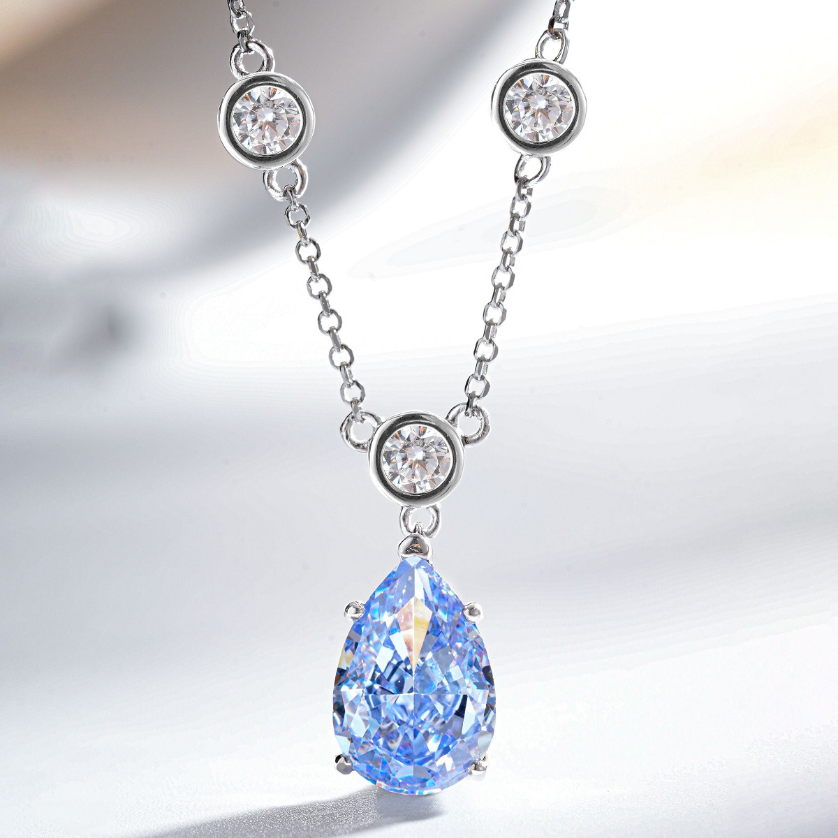 Oval Diamond Love Necklace