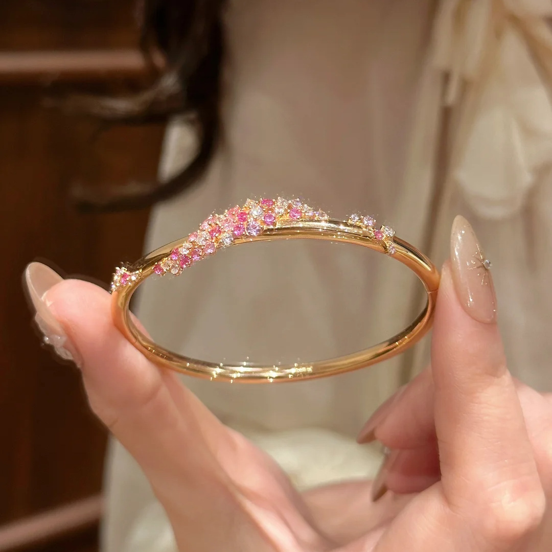 Peach Pink Diamond Flower Wrapped Zircon Bracelet