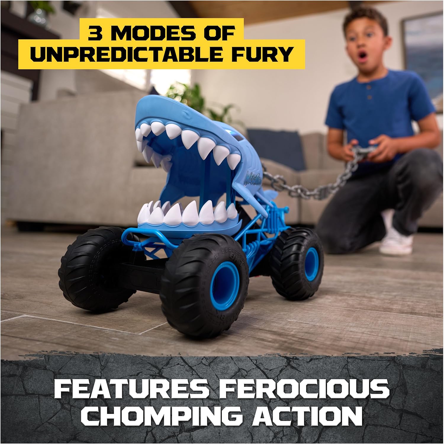 Monster Jam Chomping Megalodon RC Toy Monster Truck, 1:15 Scale