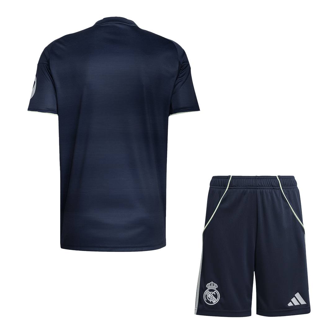 Real Madrid Udebanebanesæt 2025/26 [PREMIUM]