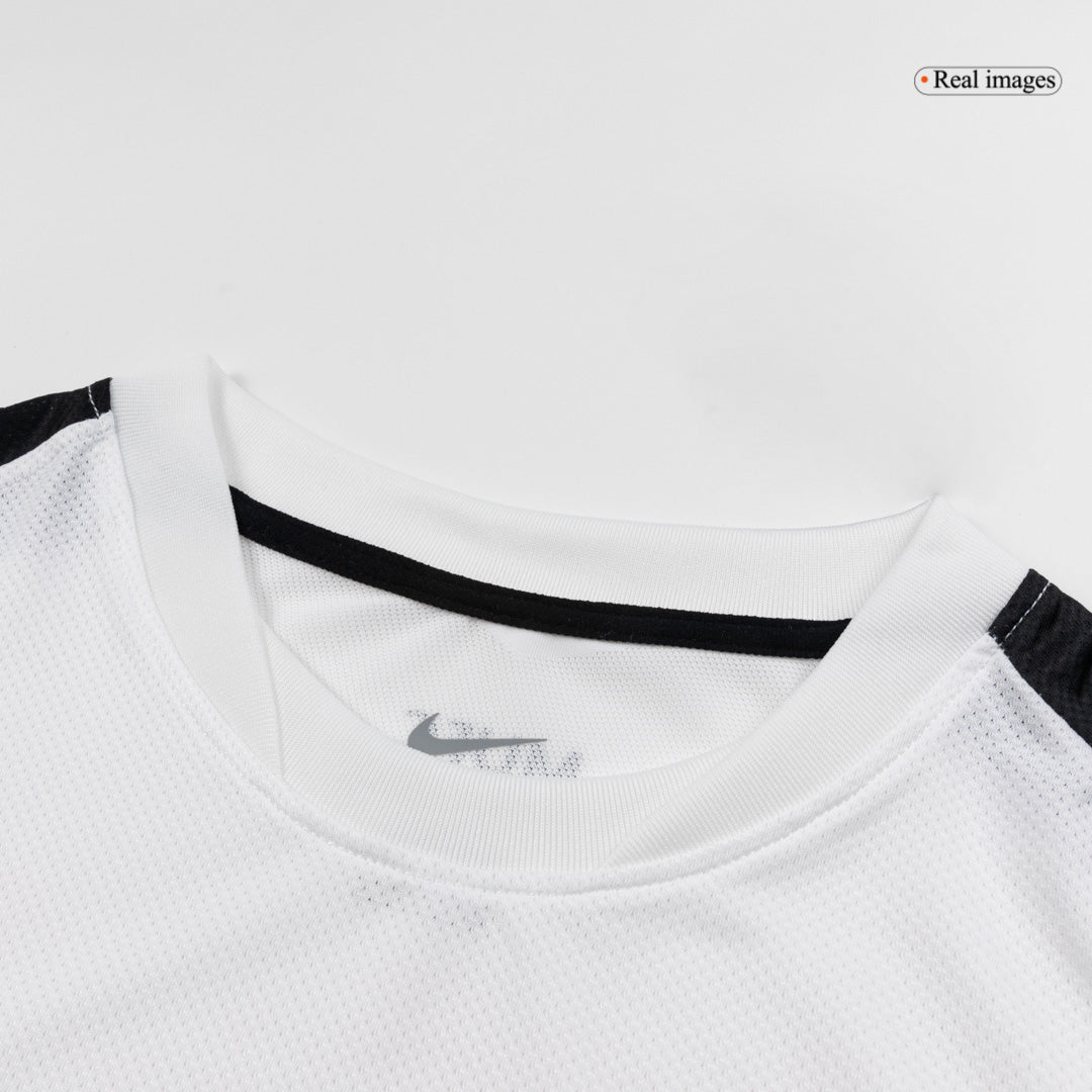 Manchester United Retro Udebanetrøje 2010/11 – Billede 9