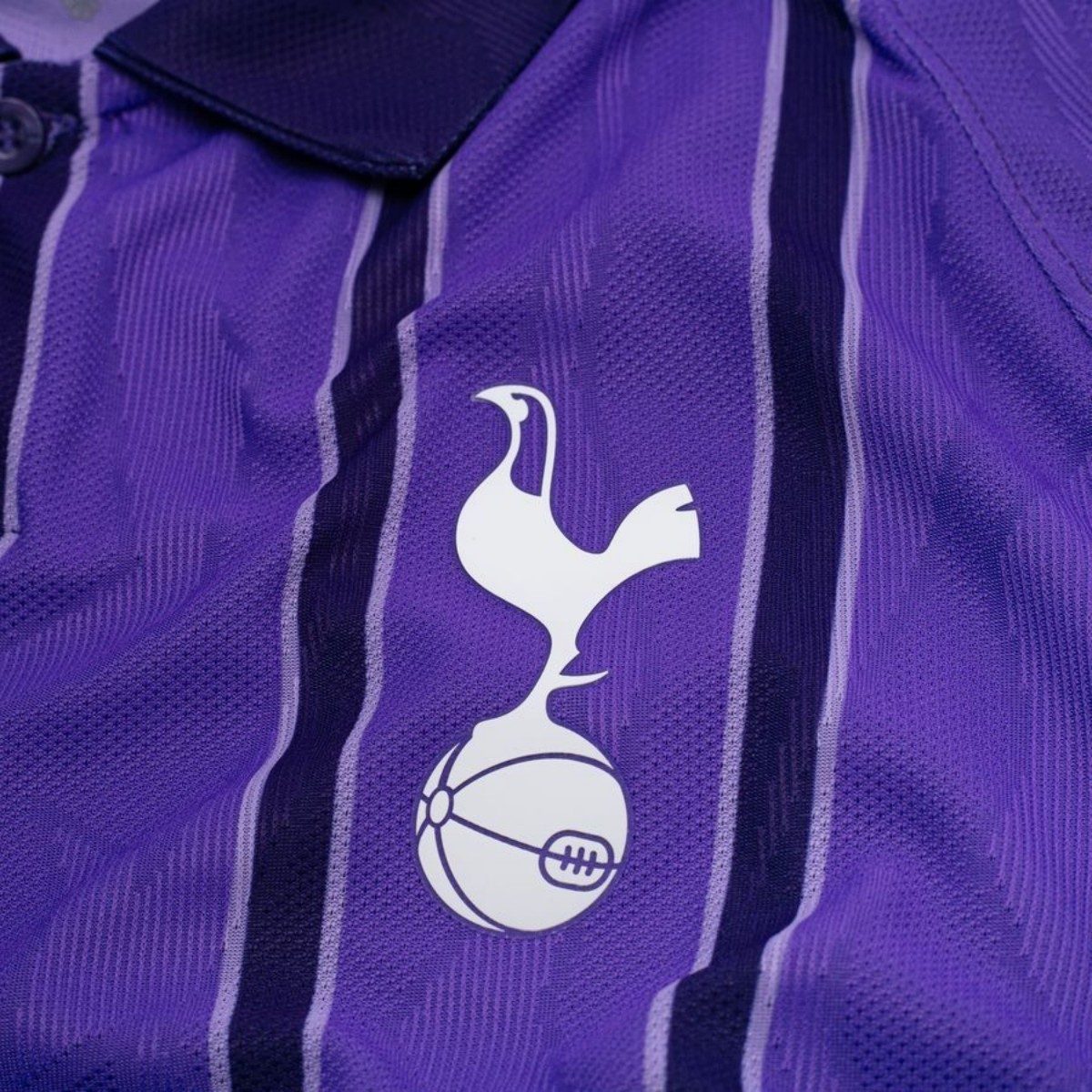 Tottenham Hotspur Kolmas pelipaita 2026/27