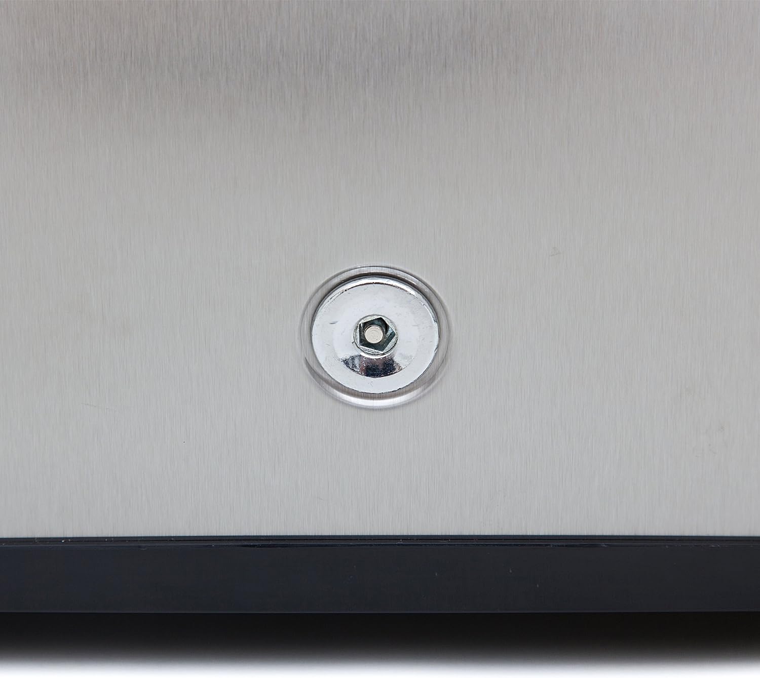 Whynter CUF-110B Energy Star Congelador vertical de 1.1 pies cúbicos con cerradura, negro  