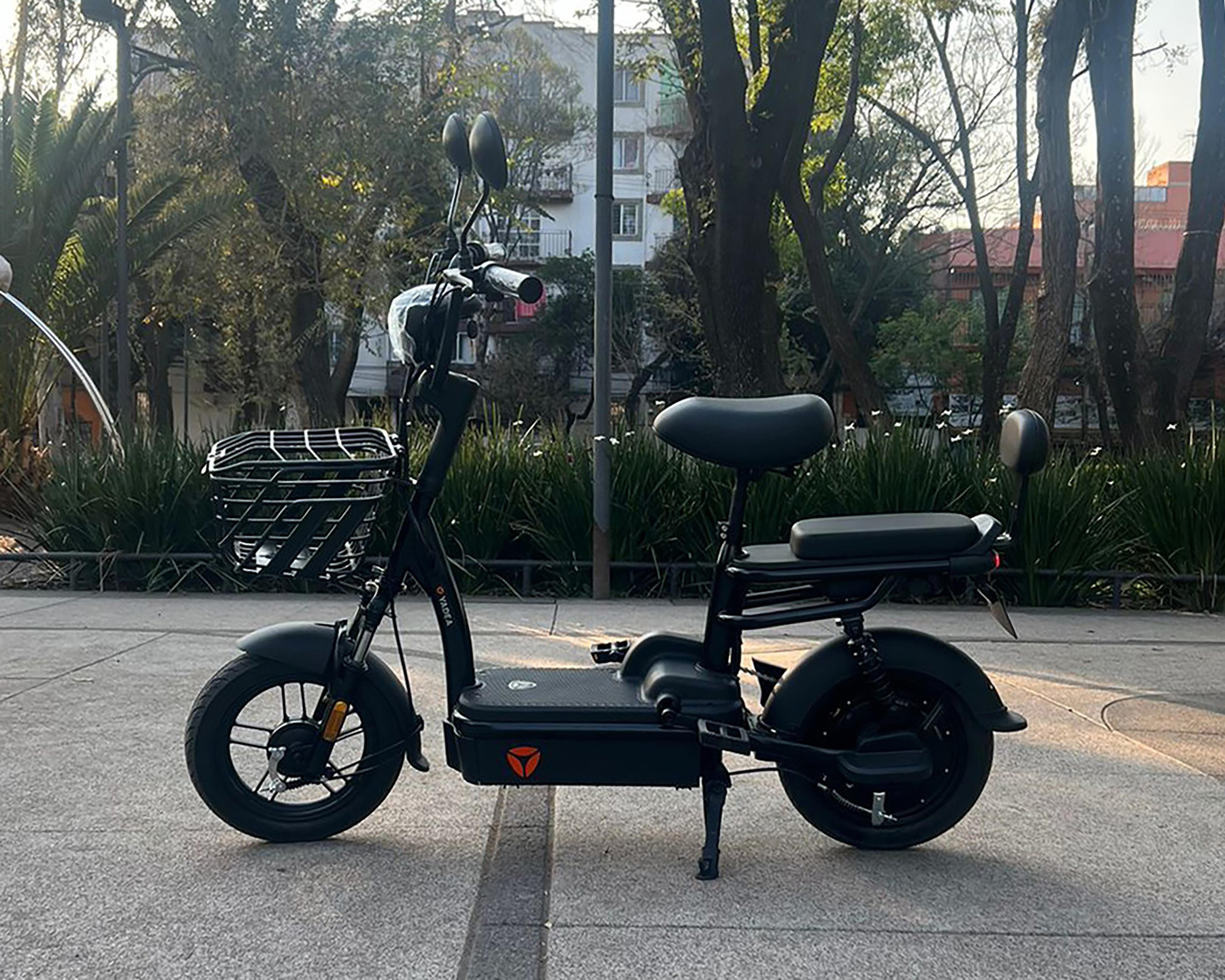 Moto Eléctrica Yadea Lemeng 2024