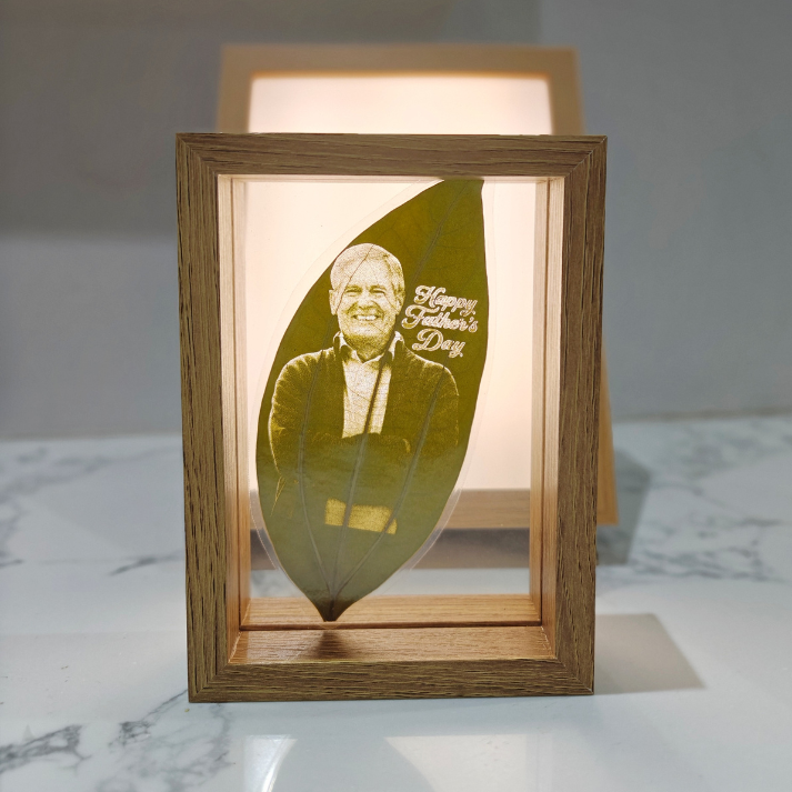 Customized Leaf Carving Photos with Frames Decor Father's Day Gift FHC51100