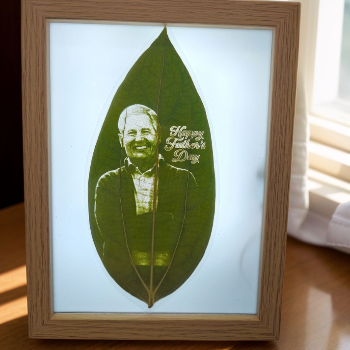 Customized Leaf Carving Photos with Frames Decor Father's Day Gift FHC51100