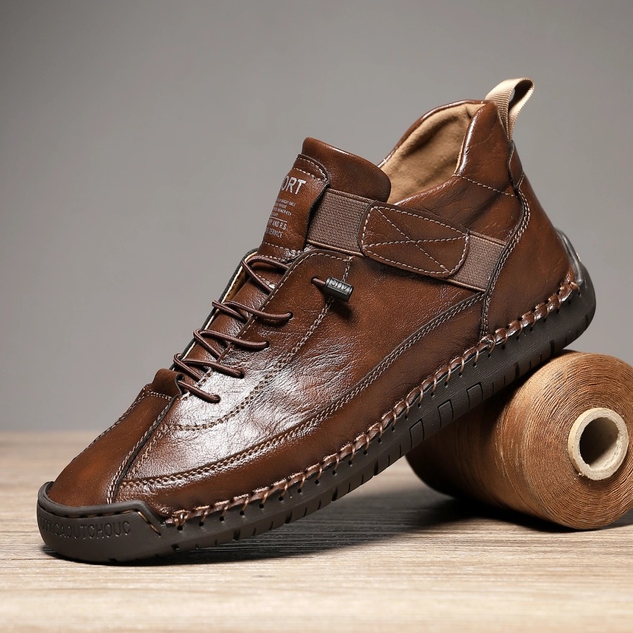 The Best Walking Shoes For Women To Wear All Day
