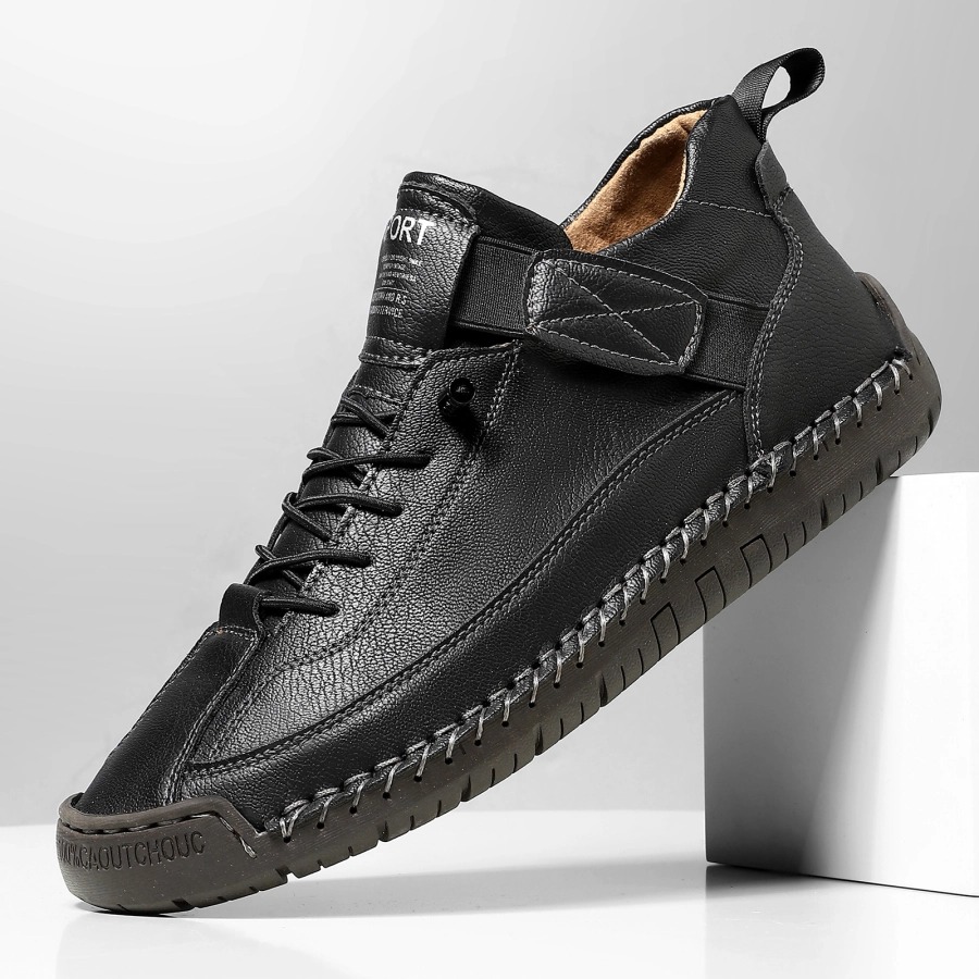 The Best Walking Shoes For Women To Wear All Day