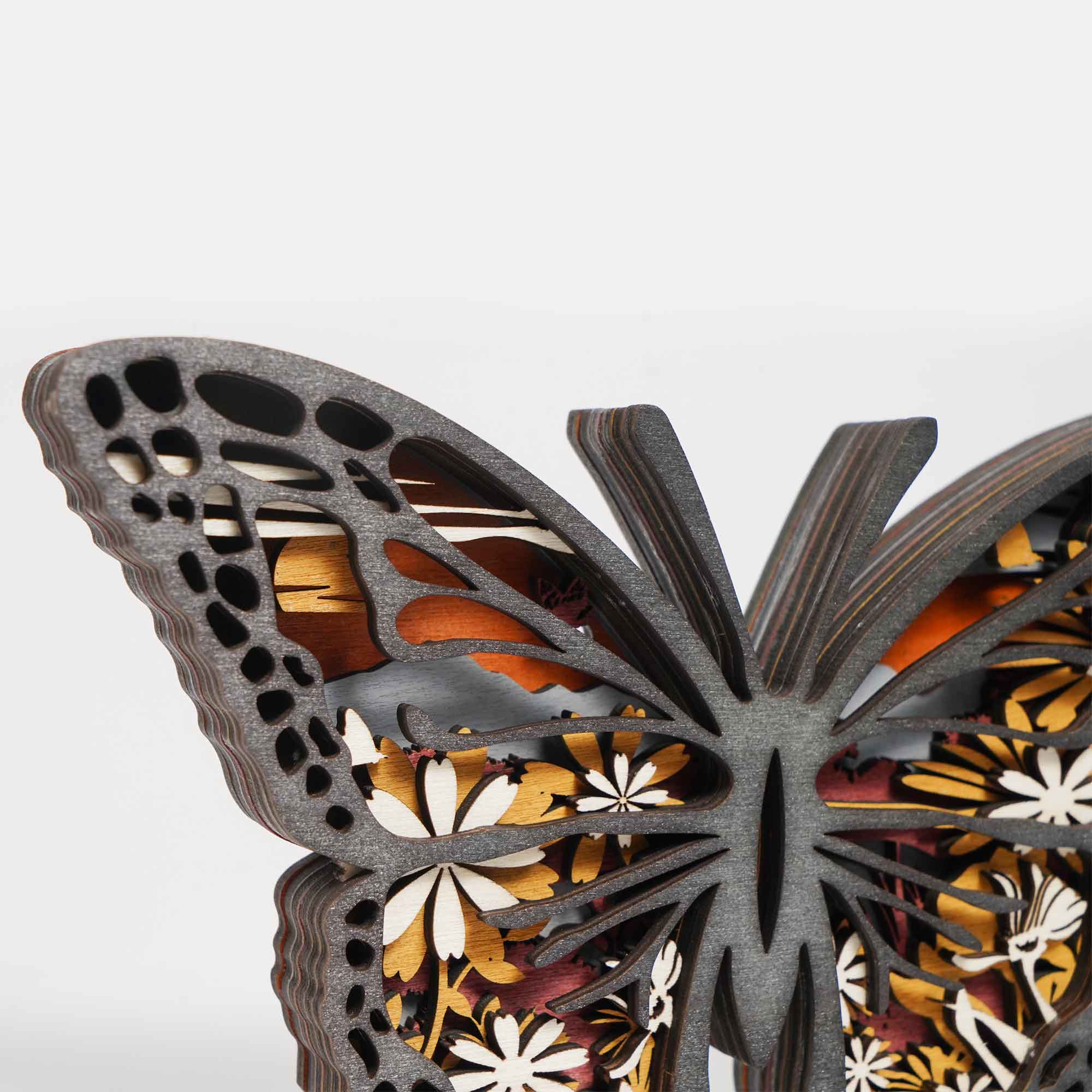 Handcraft Recycled Wood Carving Gift（Butterfly）