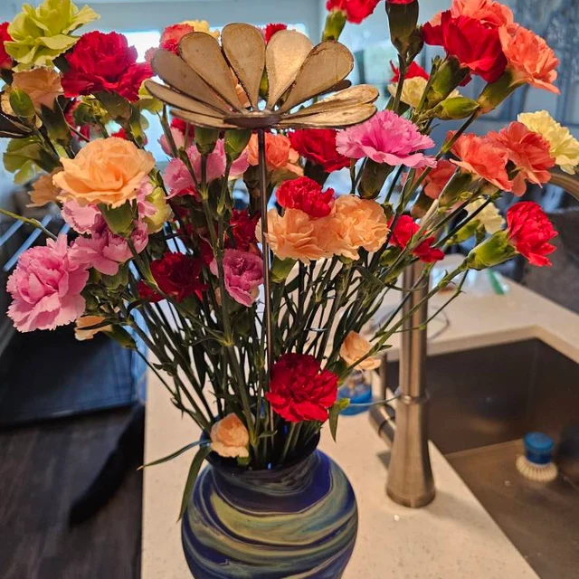 Dandelion Raw Metal Flower Stakes