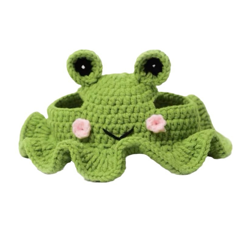 Hand-crocheted pet hats - Cute knitted hats for cats and dogs