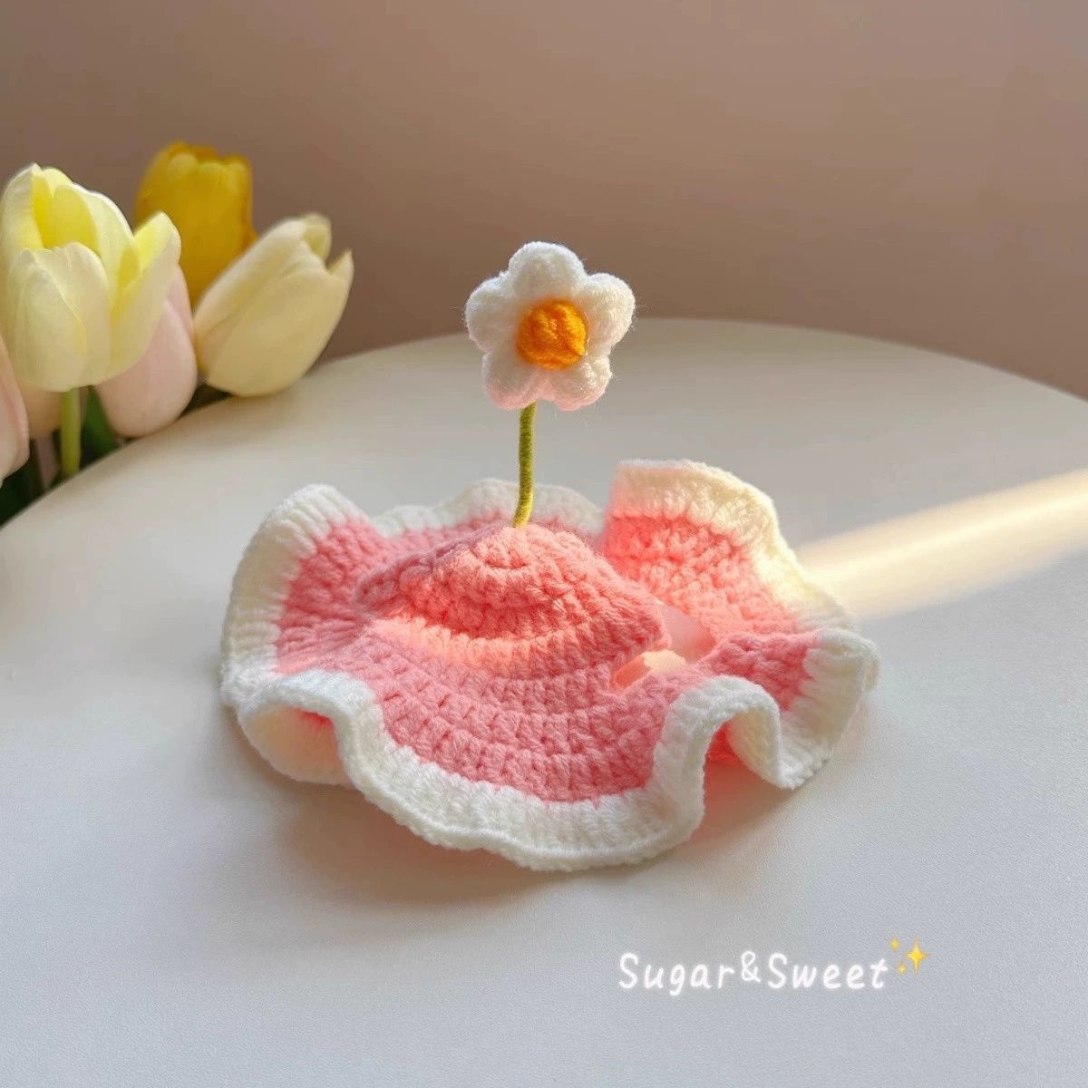 Hand-crocheted pet hats - Cute knitted hats for cats and dogs