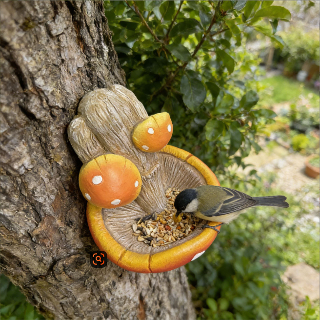 Mushroom Tree‑Mount Bird Feeder 🍄🐦