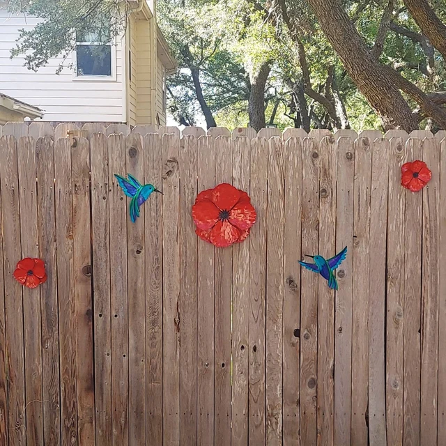 Wall Mounted Poppies 3-Piece Red Metallic Flowers Perfect wall decoration