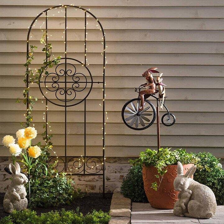 Cute animals on a Vintage Bicycle Metal Wind Spinner