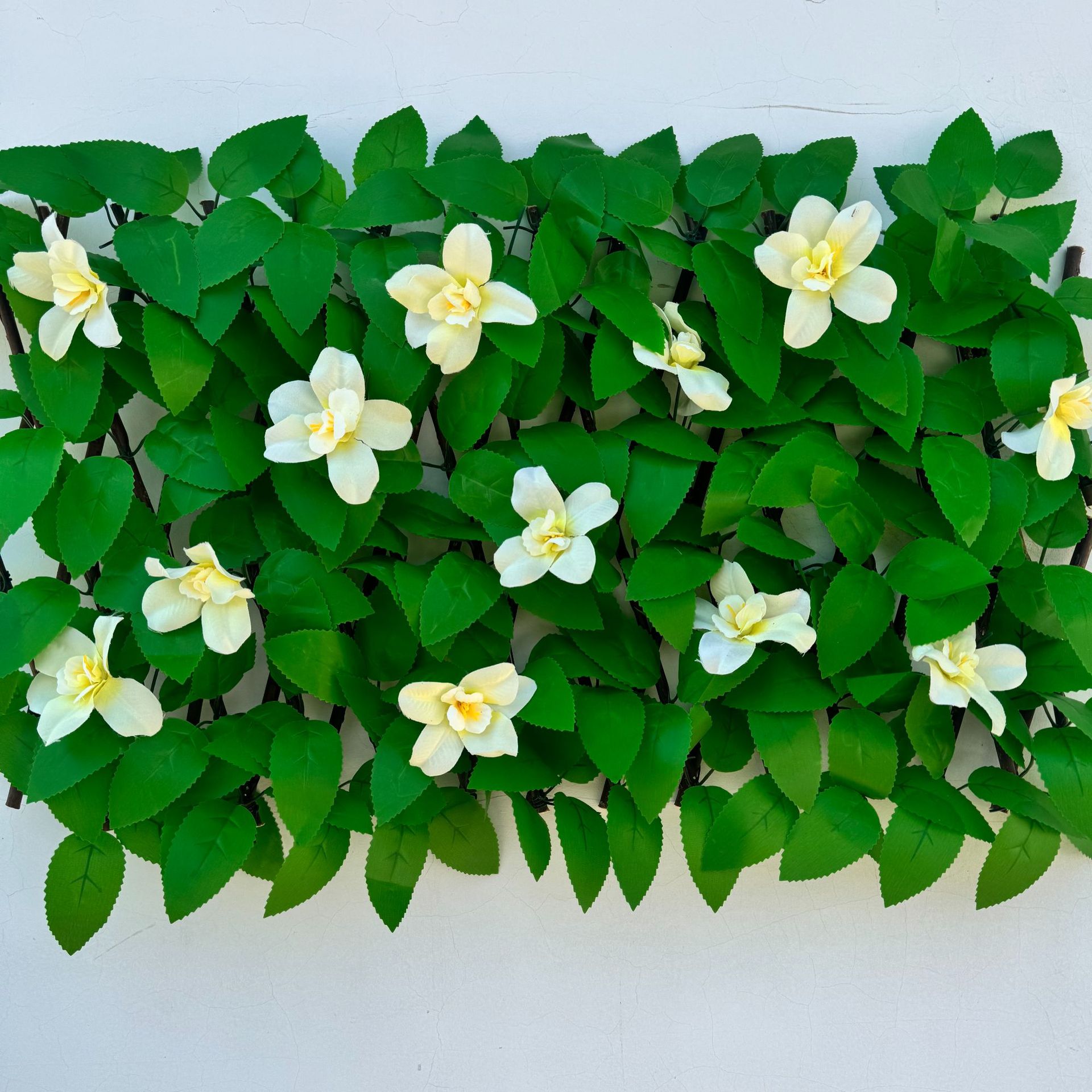 Up to 50% off🔥Get yours before they're gone – 🌿 Expandable Artificial Fence