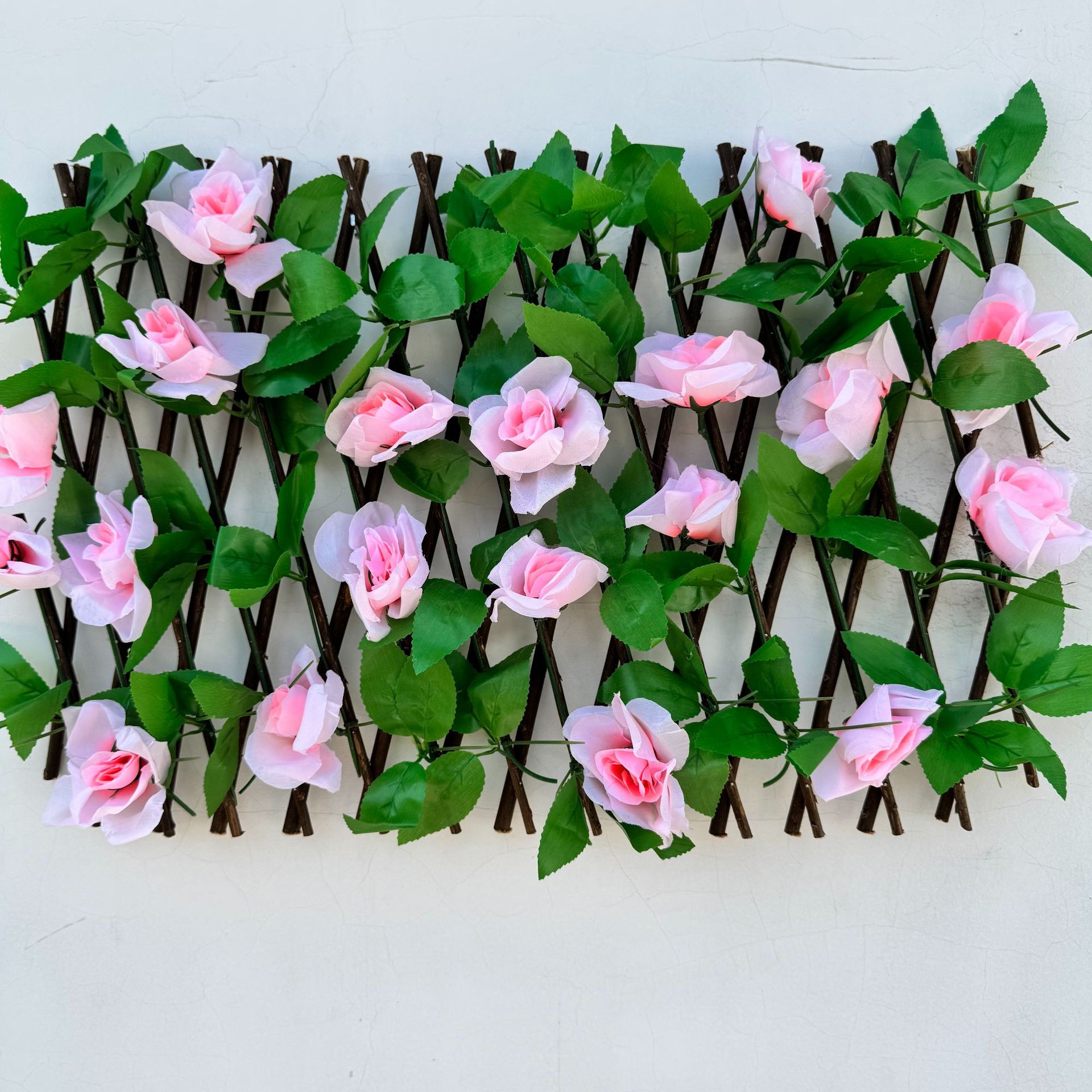 Up to 50% off🔥Get yours before they're gone – 🌿 Expandable Artificial Fence