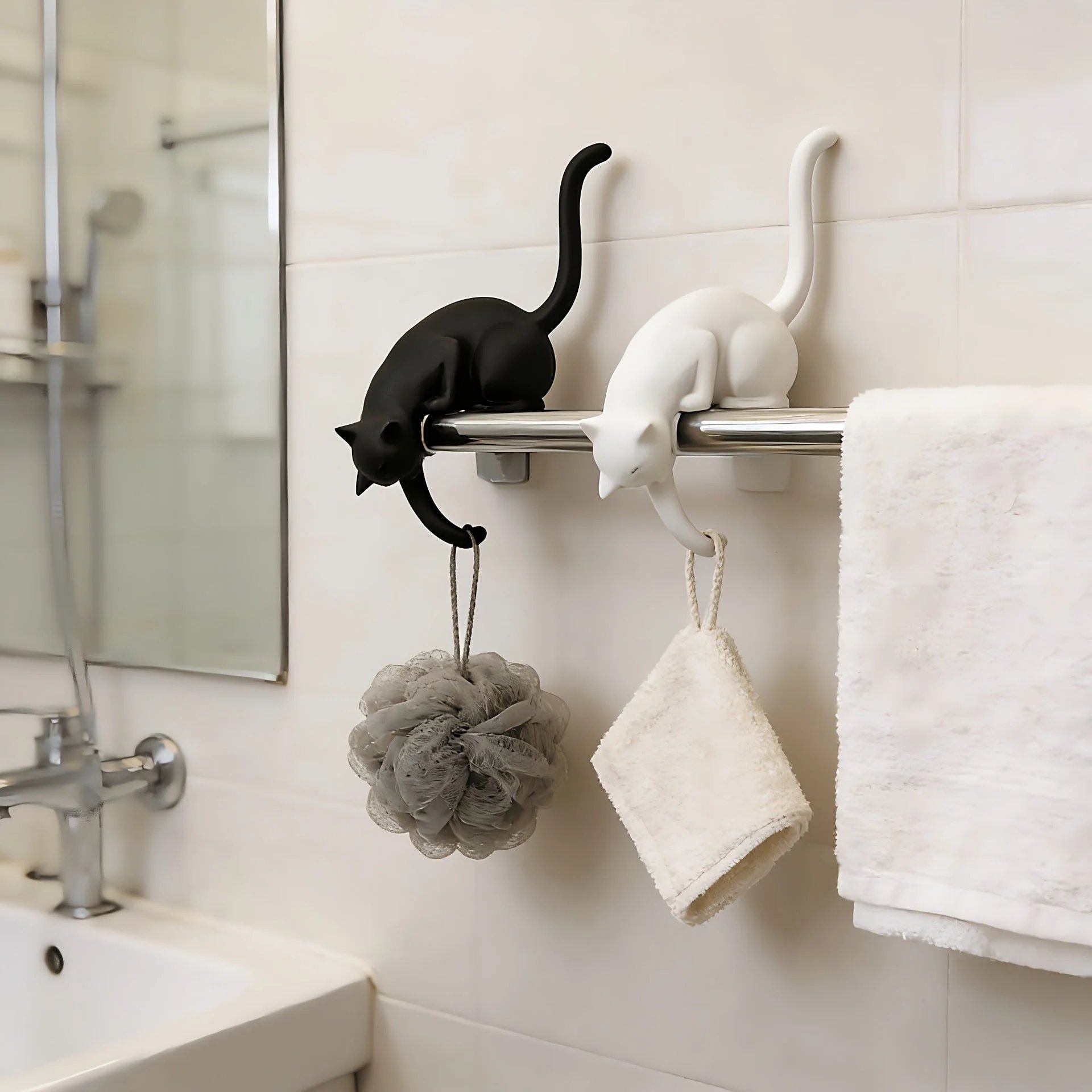 🐱✨ Cat Figurine with LED Lantern – Magical Bookshelf Decor for a Cozy Home Atmosphere 🏡