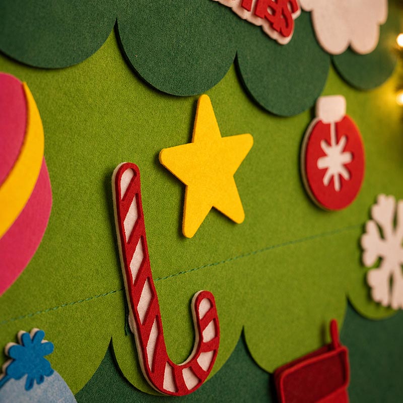 🎄 3D Felt Christmas Tree for Kids – 25 Ornaments, Wall Hanging DIY Decor Set