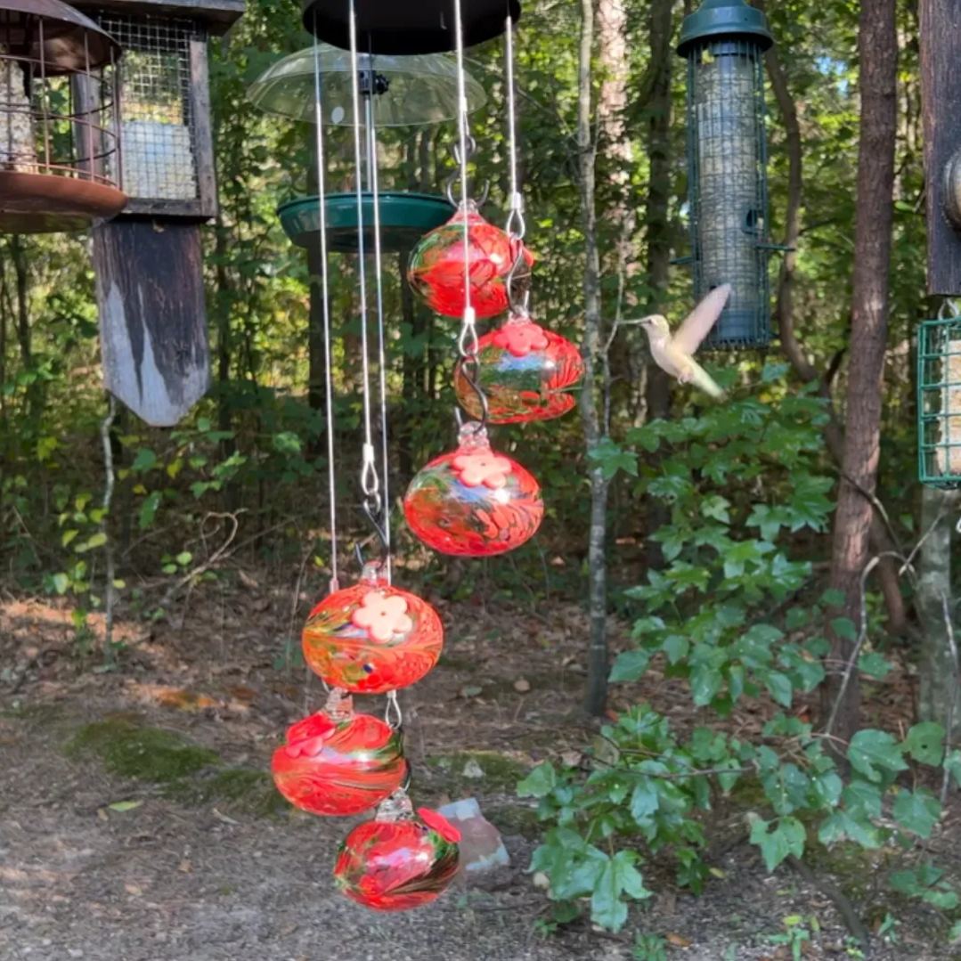 Charming Wind Chimes Hummingbird feeders