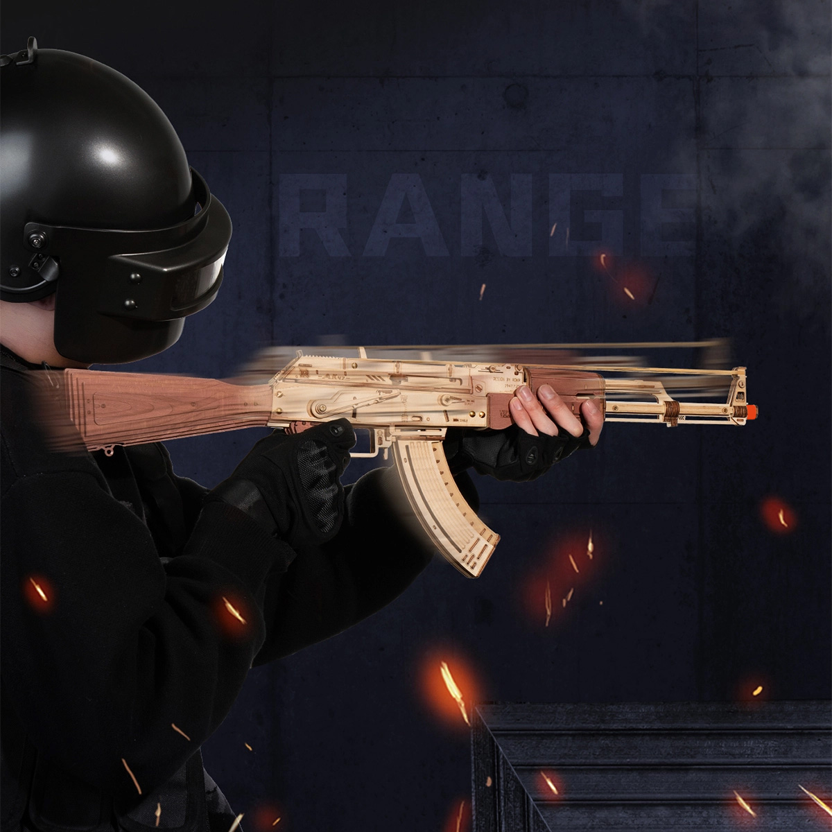 ROKR AK-47 LQ901 als Holzwaffenmodell in einer dunklen Schießstandszene