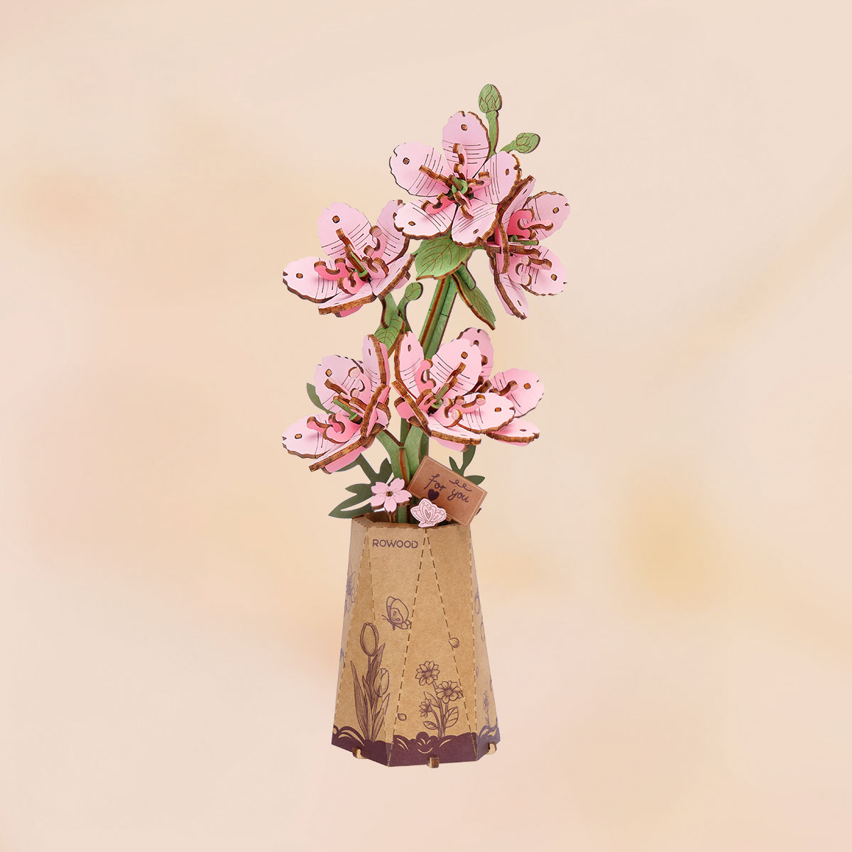 Flores de cerezo de madera en un jarrón decorativo — TW01H