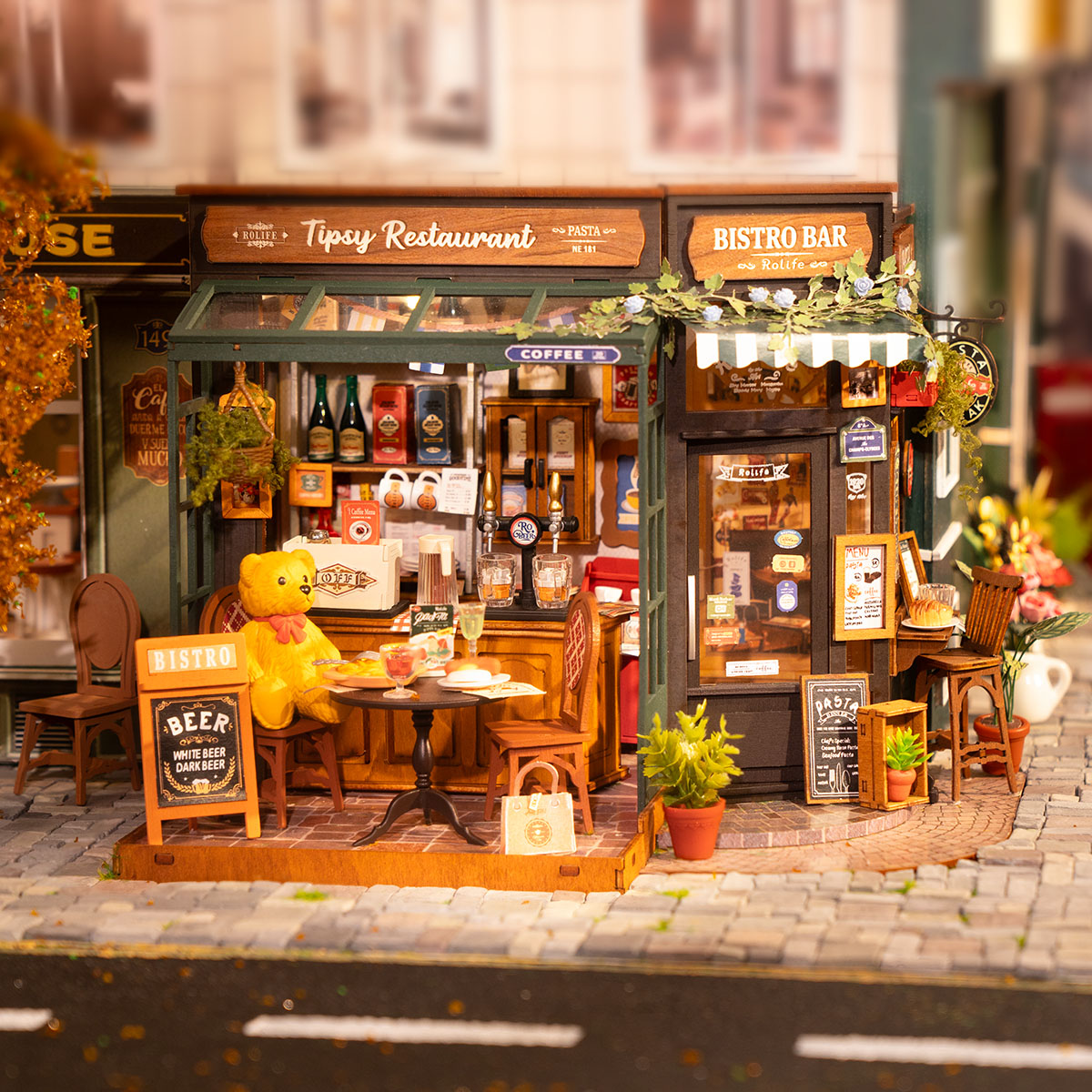 Maison miniature à faire soi-même Rolife - Tipsy Restaurant DG167 galerie image 1
