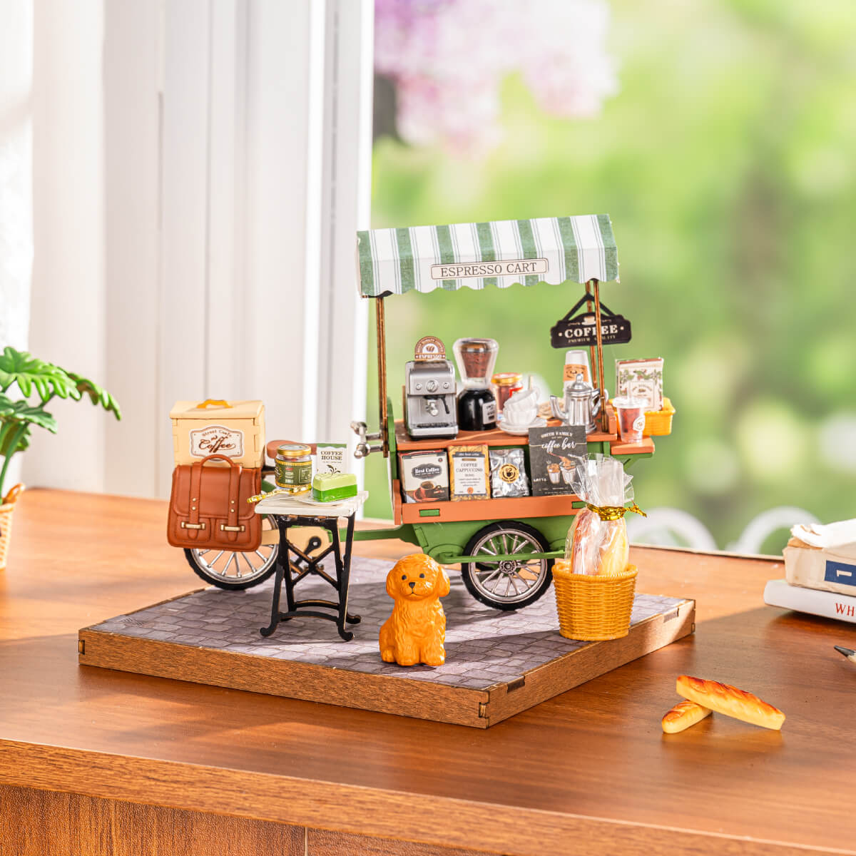 Rolife Aromatic Coffee Cart DG182 chariot à café miniature dans une scène de rue de café