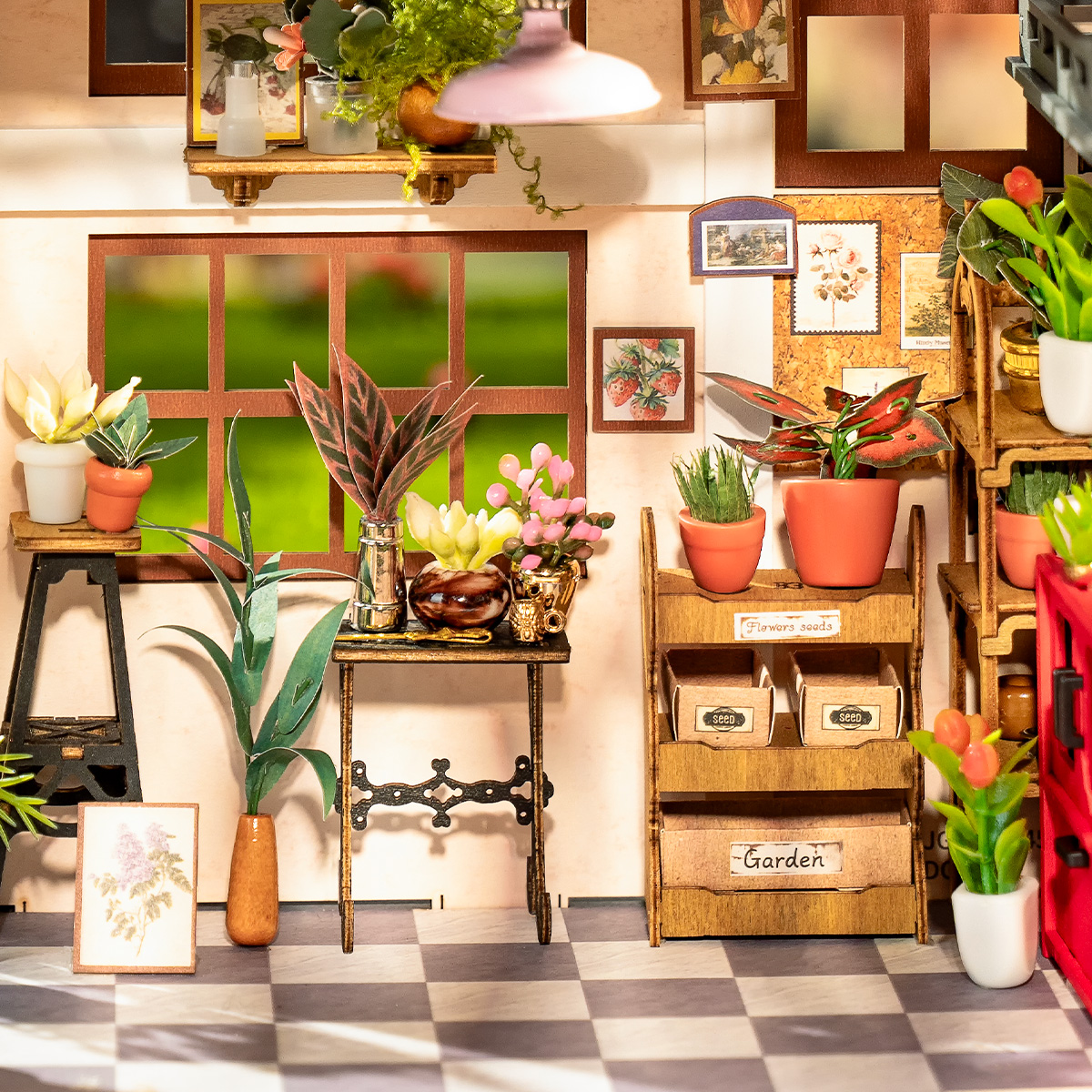 Rolife DIY Miniatur-Puppenhaus – Emily's Flower Shop DG145 Nahaufnahme der Inneneinrichtung des Blumenladens