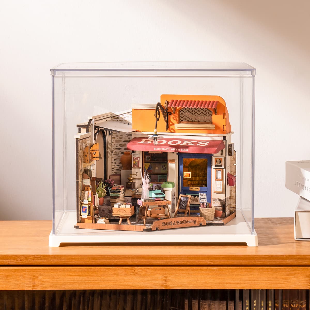 Rolife Corner Bookstore DG164 mit Display Box DF03L Galeriebild 1