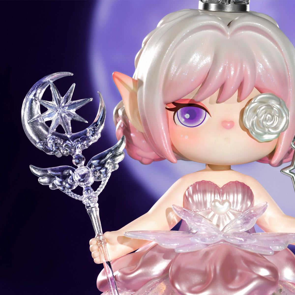 Suri Magic Princess S011 Nahaufnahme des Stern-Mond-Zepters und Handdetails