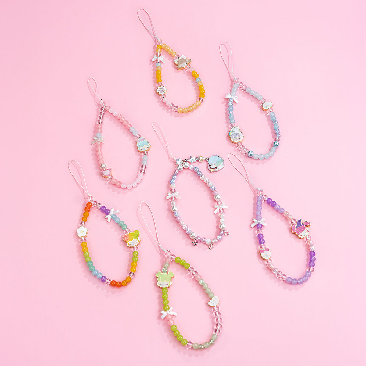 Nanci Sweet Time Telefon-Lanyard, vollständiges Lineup-Display auf rosa Hintergrund