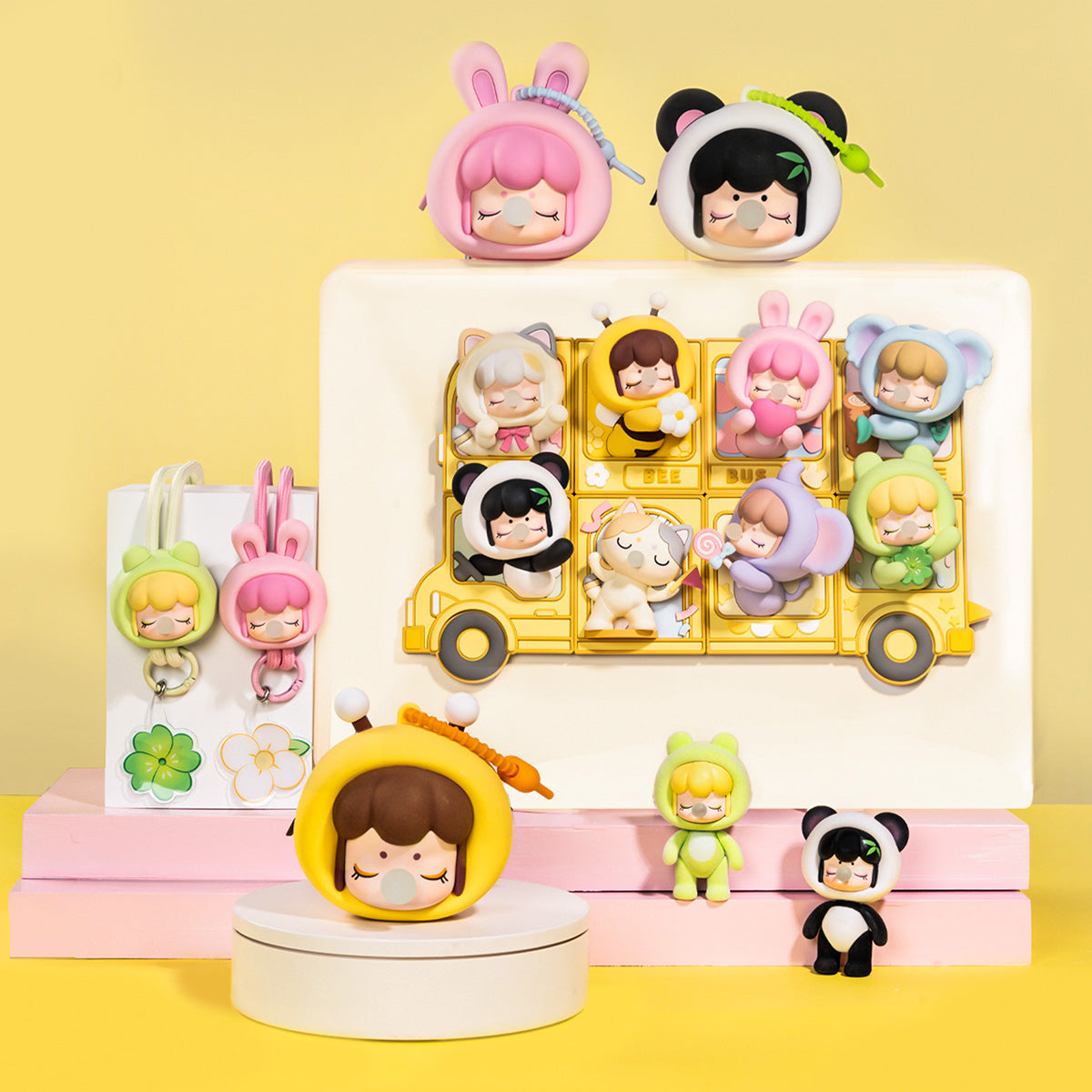 Baby Nanci Fluffy Party Handyketten-Sammeldisplay mit Figuren in Schachteln