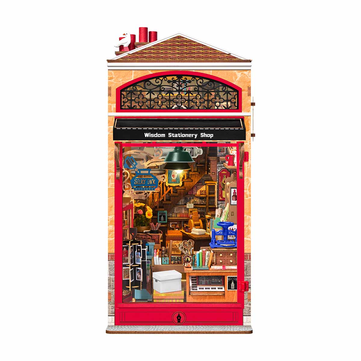 Rolife Wisdom Stationery Shop DIY Book Nook fertiges Modell auf weißem Hintergrund
