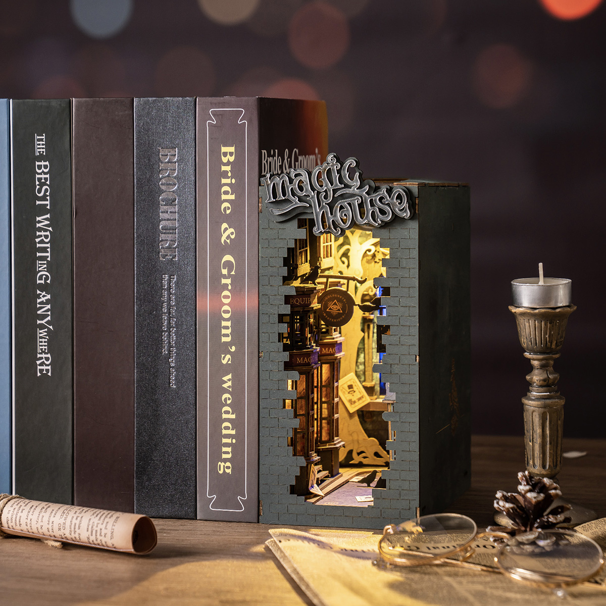 Rolife DIY Book Nook Kit Magic House TGB03 Regaldisplay mit Büchern und Heimdekoration