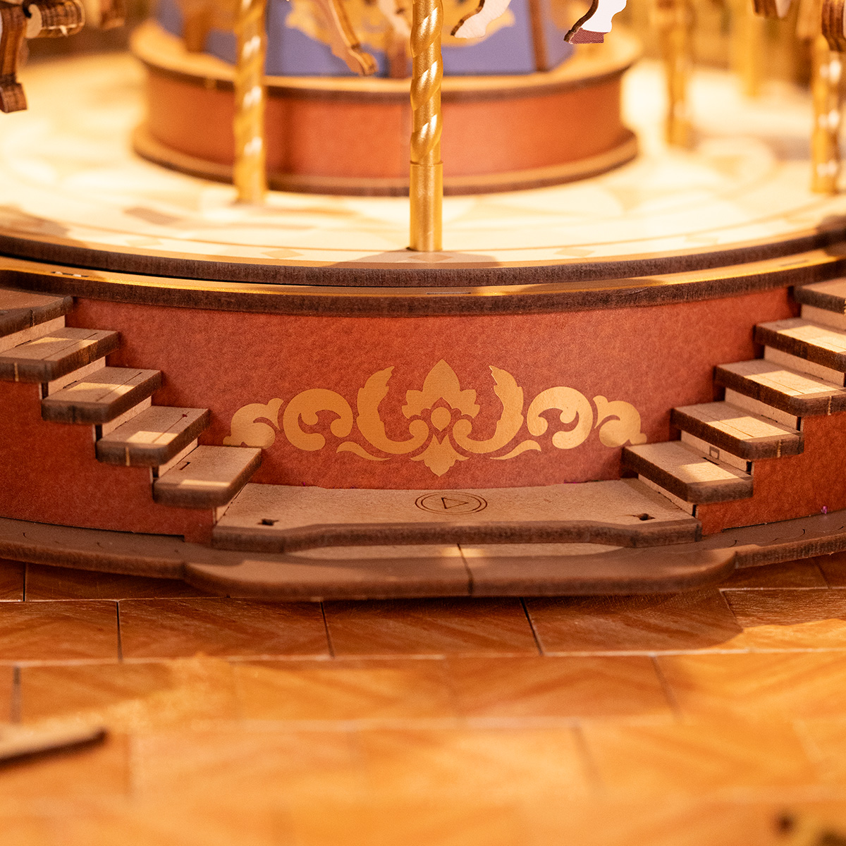 Rolife 3D Houten Puzzel - Klassiek Carrousel AMC01 detailweergave