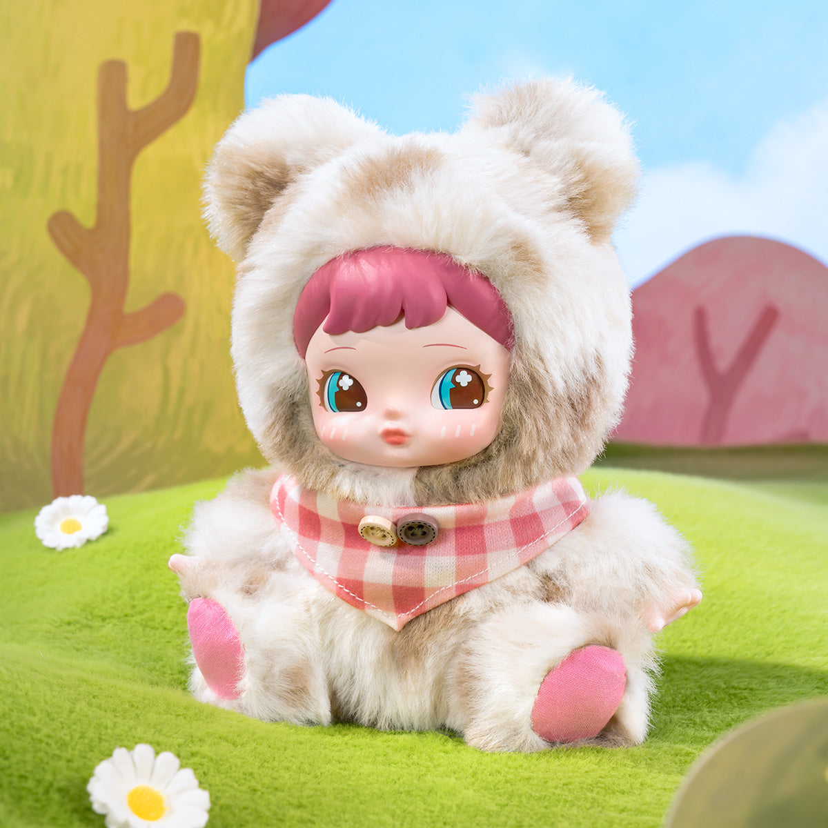 Charline Forest Hide and Seek Lively Bear pluche hanger in een pastelkleurig bostafereel