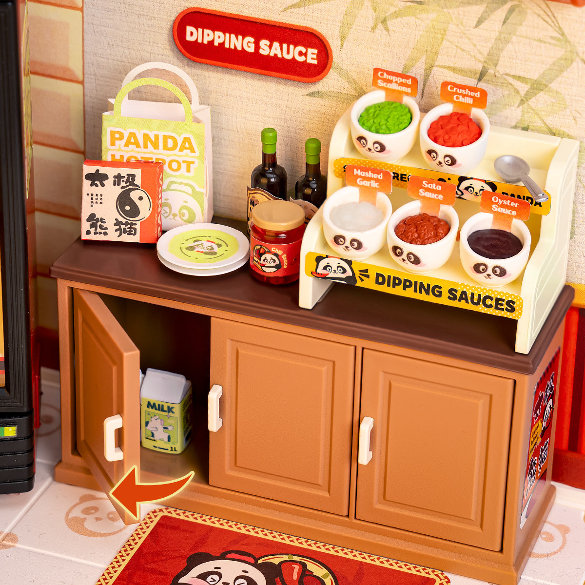 Panda Hot Pot DW020 close-up van het dipsausstation en kruidenkastje