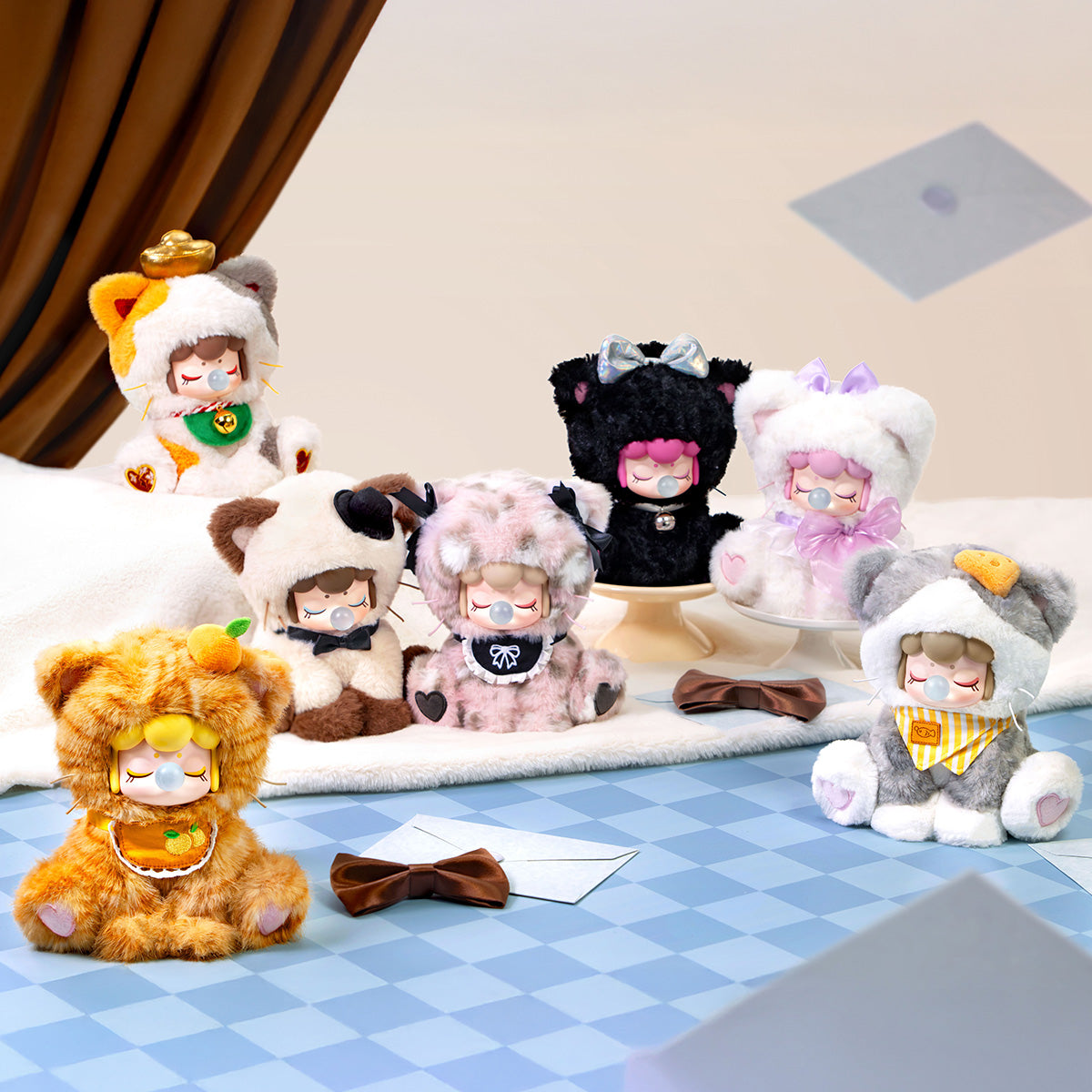 Nanci Tea Time Kitties display met volledige collectie met zes pluchen katjes