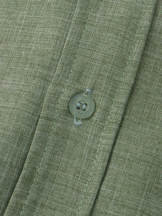 Men Can’t Get Enough of This Cozy Linen Shirt