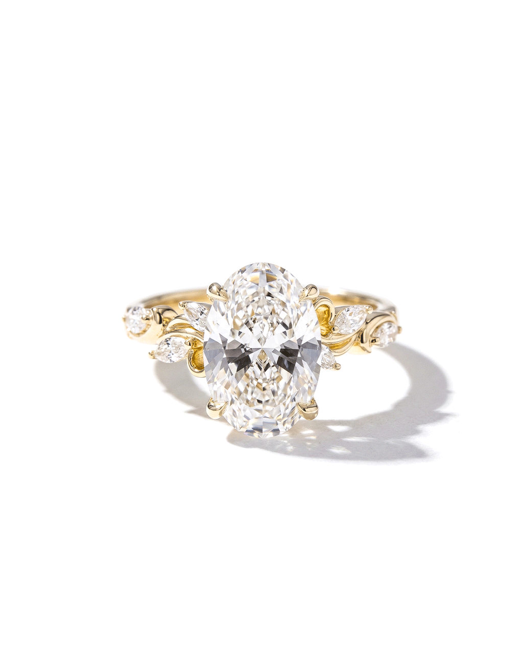 18K 3ct D-VVS Oval Cut Lab-grown Diamond Ring Engagement Ring Wedding Ring