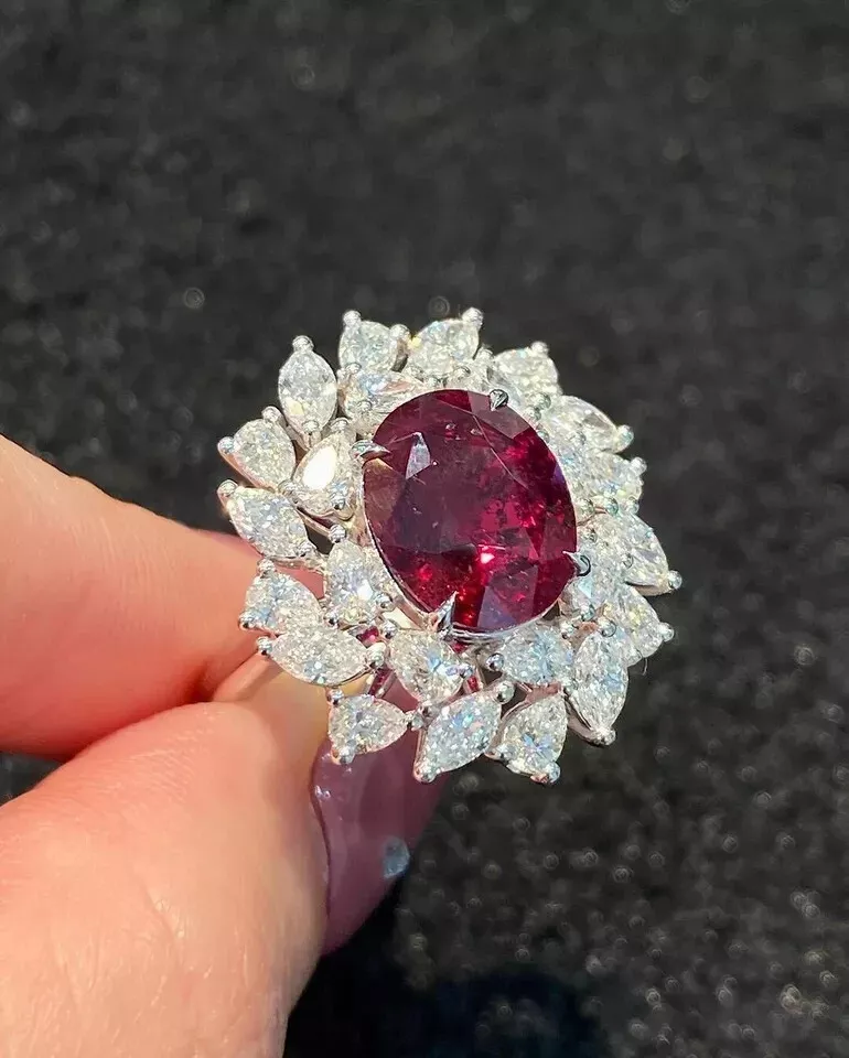 18K 7.32 Ct Oval Cut Natural Red Ruby & Diamond Engagement Ring