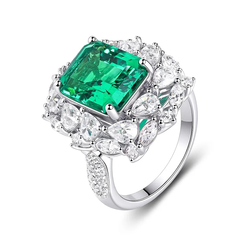18K 4.2CT D-VVS Lab Grown Green Diamond Ring Emerald Cut Engagement Ring for Her