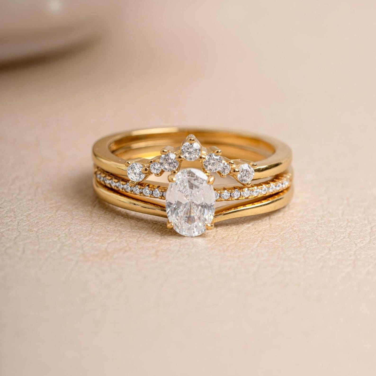 18K 1CT D-VVS Oval Cut Lab-grown Diamond Ring Set Engagement Ring Set for Her