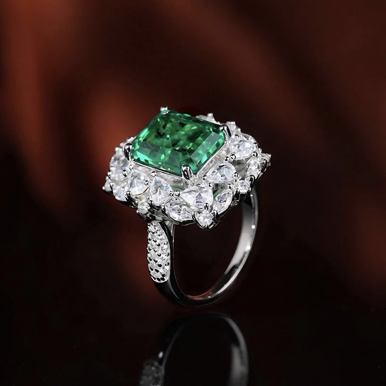 18K 4.2CT D-VVS Lab Grown Green Diamond Ring Emerald Cut Engagement Ring for Her