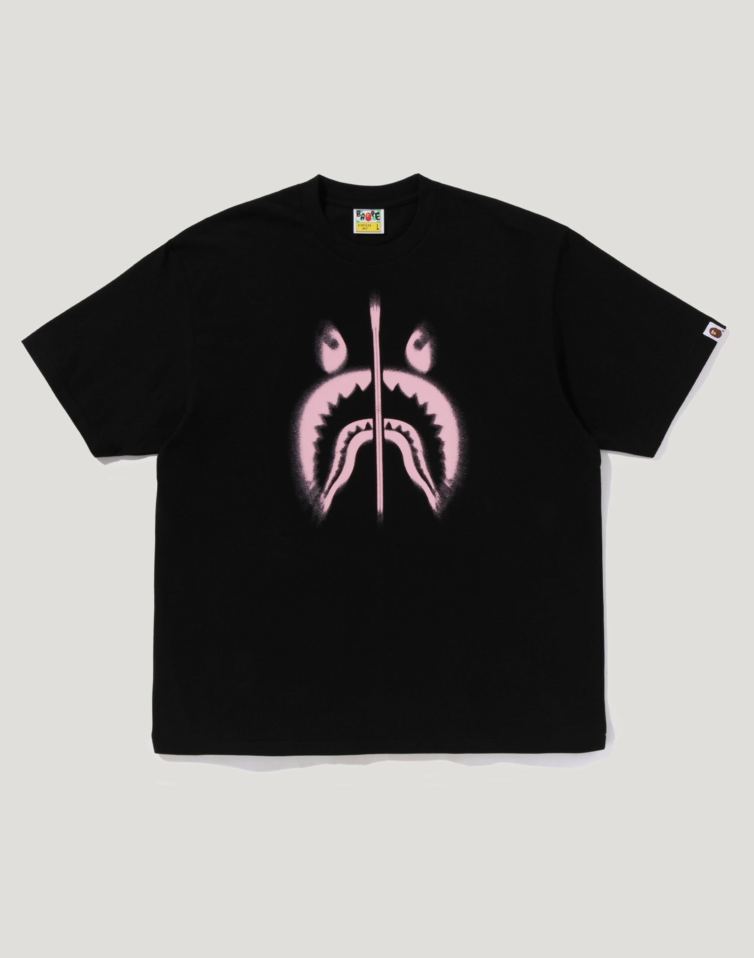 SPRAY SHARK RELAXED FIT TEE MENS