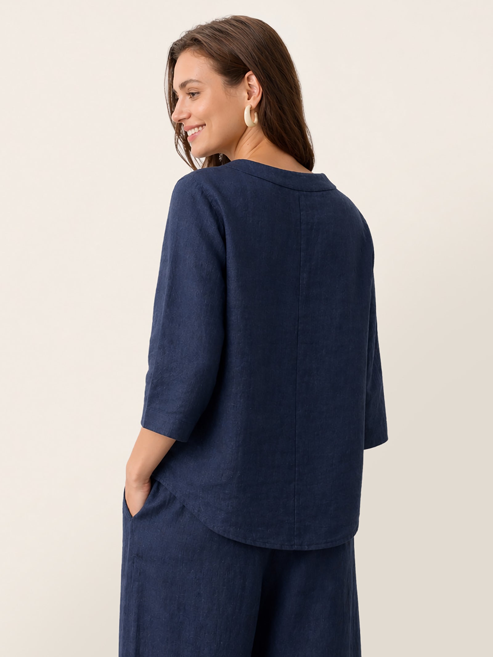 Casual two-piece set: linen cotton top and trousers – create a stylish look in 5 seconds