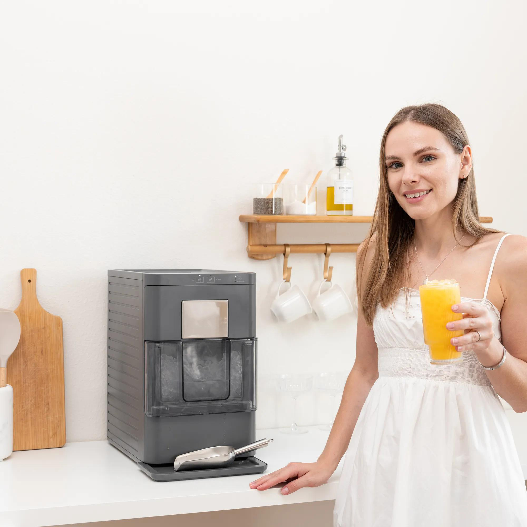 Countertop Crunchy Chewable Nugget Ice Maker